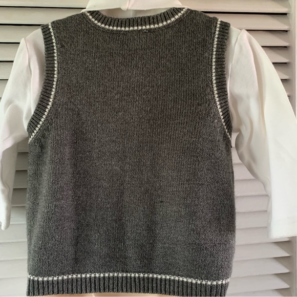 Wonder Kids Toddlers Turtleneck and Vest - Picture 2 of 4